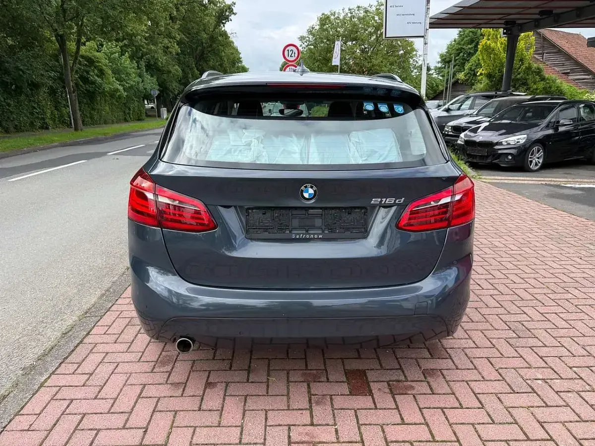 Gebraucht BMW 216 Active Tourer Basis 116 PS (85 kW) 2015 Atlantikgrau Van / Kleinbus