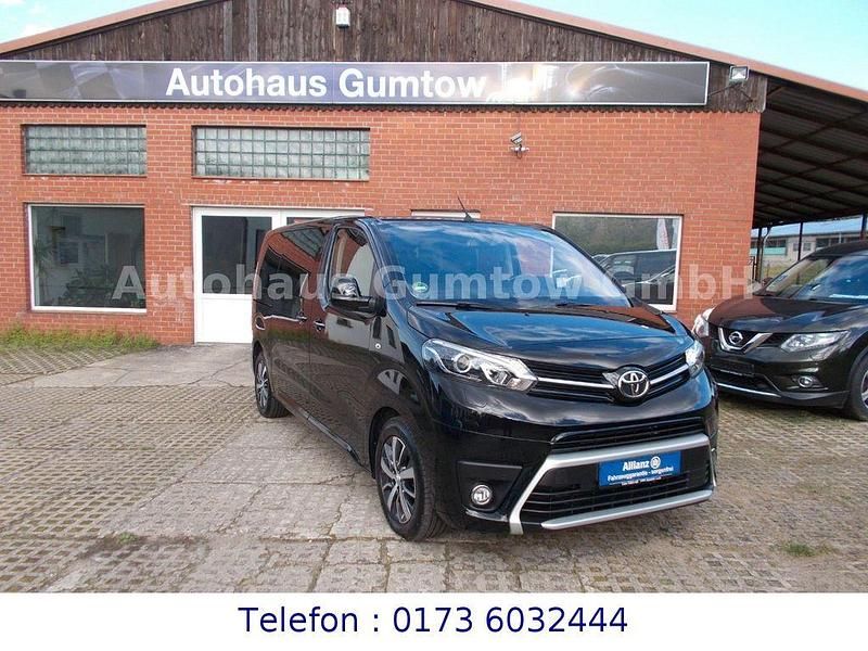 Sicily black Gebraucht 2018 Toyota Proace Verso Executive Kombi | 29.990 € (Fairer Preis) - Bild 1/4
