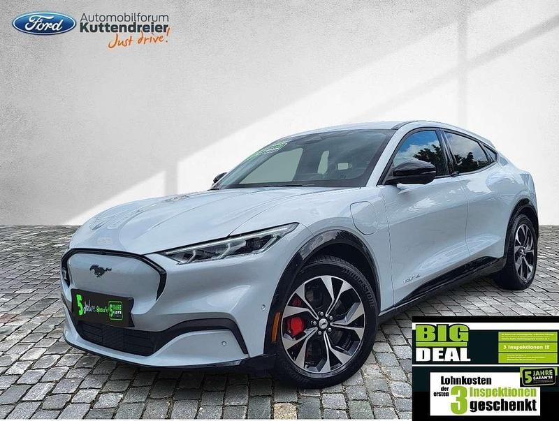 Space white Gebraucht 2022 Ford Mustang Mach-E SUV | 32.980 € (Guter Preis) - Bild 1/4