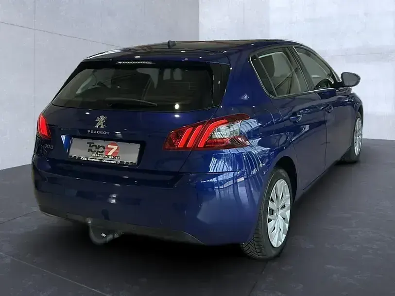 Gebraucht Peugeot 308 Active 110 PS (80 kW) 2020 Magnetic blau Limousine