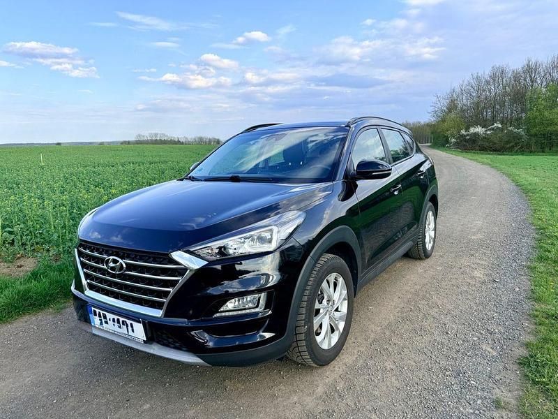 Gebraucht Hyundai Tucson Select 116 PS (85 kW) 2018 Schwarz SUV