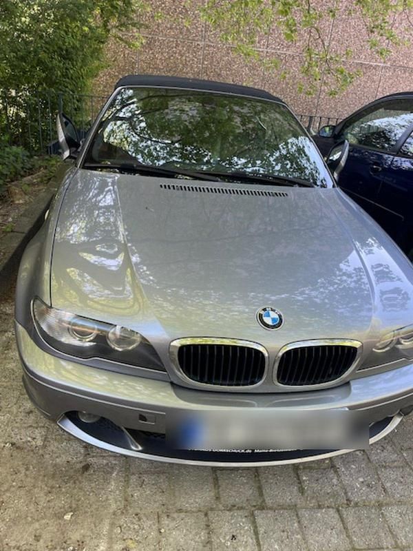 Grau Gebraucht 2004 BMW 318 Cabriolet Cabrio | 3.450 € (Superpreis) - Bild 1/4