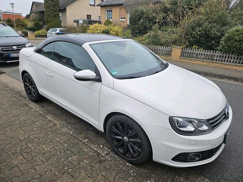 Gebraucht VW Eos 211 PS (155 kW) 2011 Weiß Cabrio