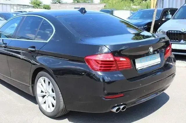 Gebraucht BMW 520 Comfort Edition 190 PS (139 kW) 2017 Schwarz Limousine