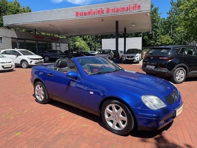Blau (metallic) Gebraucht 1999 Mercedes SLK200 Cabrio | 5.990 € (Fairer Preis) - Bild 1/4