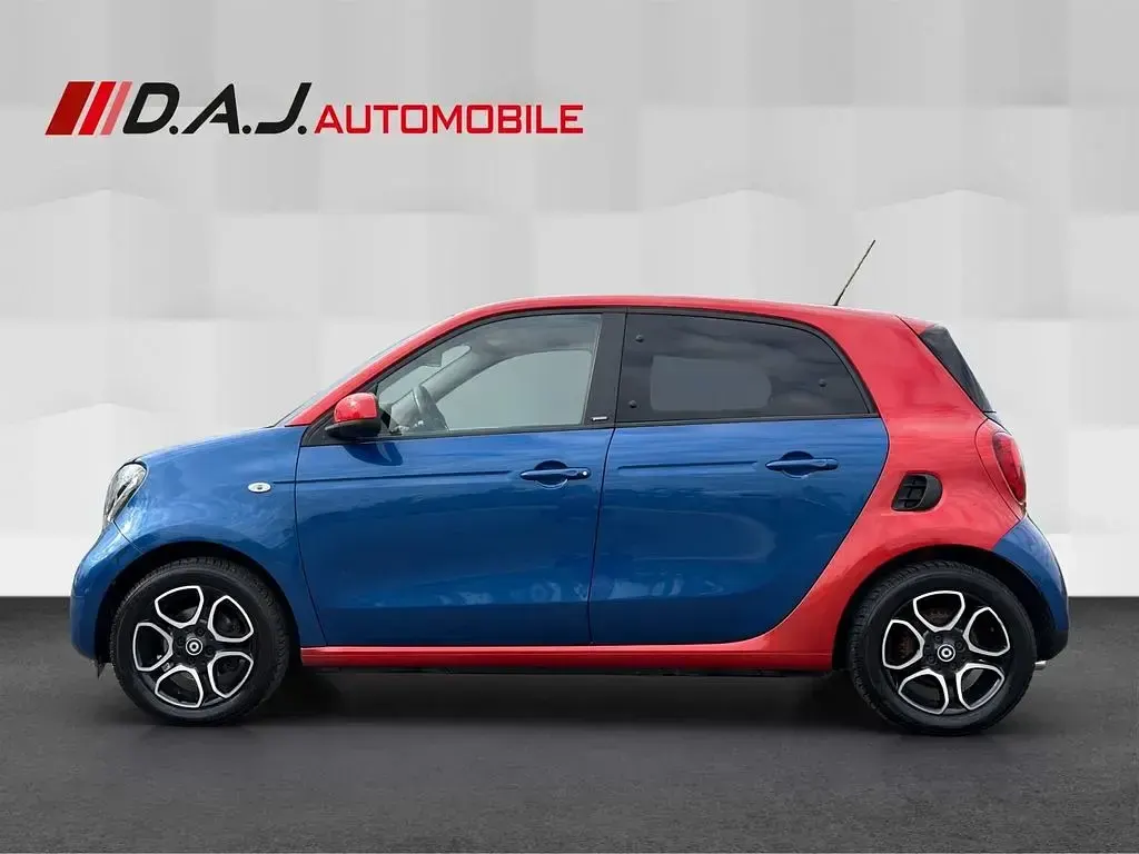 Occasion Smart ForFour Passion 90 ch (66 kW) 2016 Bleue Citadine