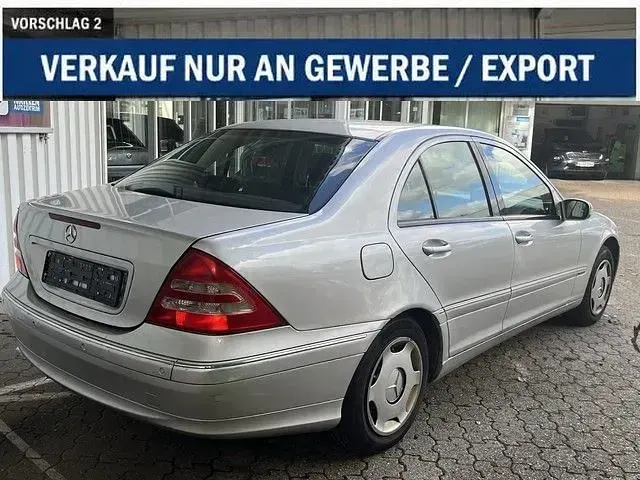 Gebraucht Mercedes C200 Elegance 163 PS (119 kW) 2002 Silber Limousine