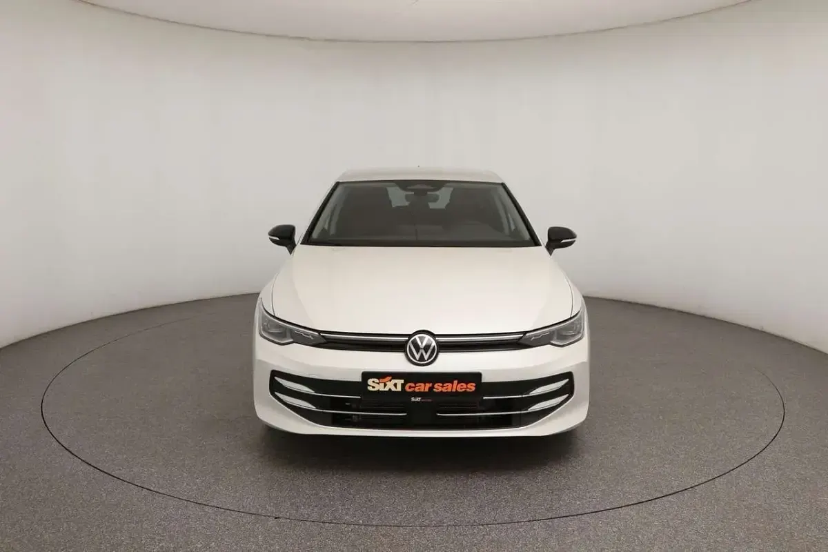 Gebraucht VW Golf VIII Goal 150 PS (110 kW) 2025 Weiß Limousine