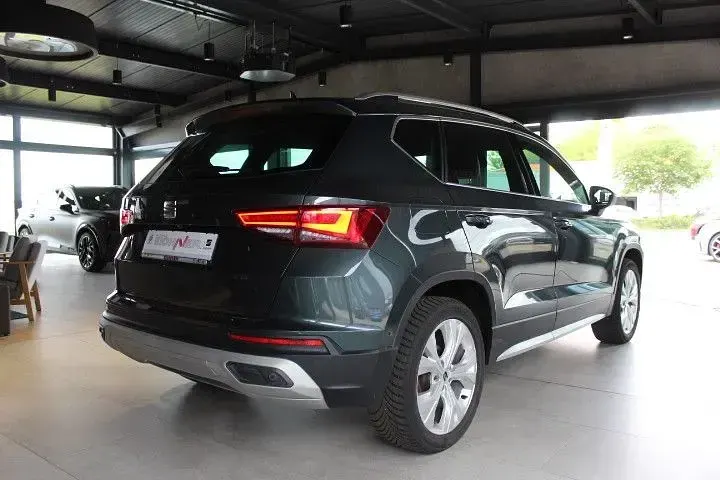 Gebraucht Seat Ateca 4Drive 190 PS (139 kW) 2022 Grün SUV