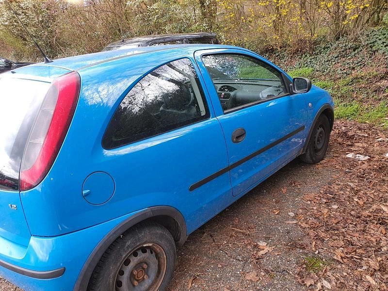Gebraucht Opel Corsa 75 PS (55 kW) 2004 Blau Kleinwagen