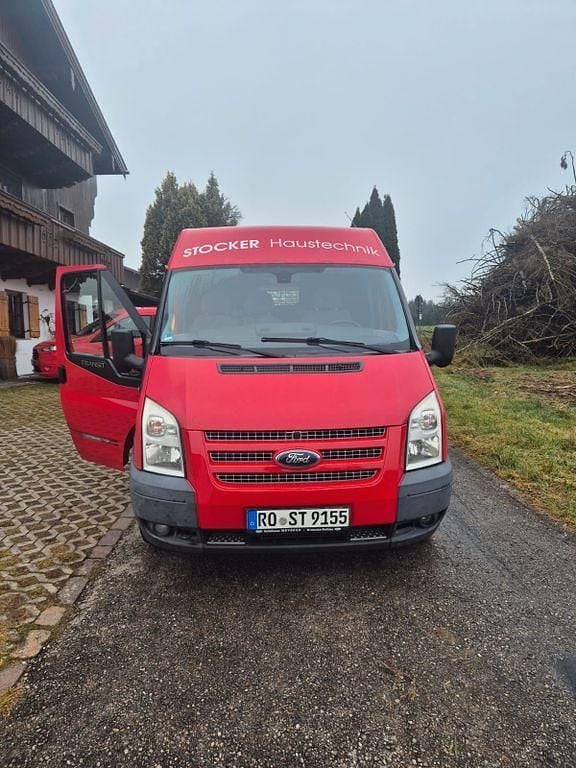 Gebraucht Ford Transit Trend 125 PS (91 kW) 2012 Rot Pickup