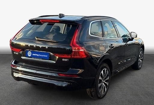 Gebraucht Volvo XC60 Core 250 PS (183 kW) 2024 Onyx black metallic SUV