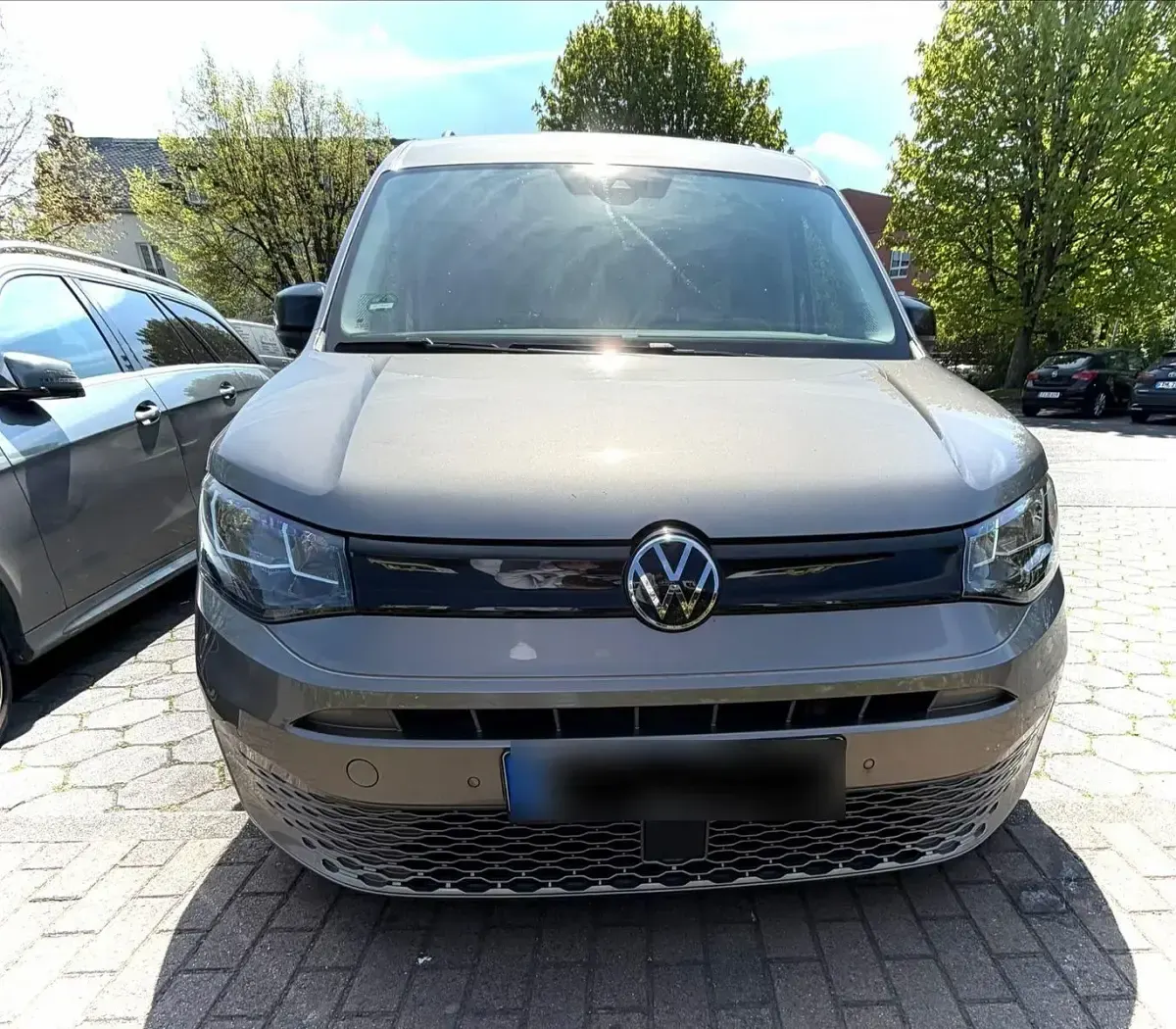 Używany VW Caddy 102 KM (75 kW) 2020 Złoty Minivan