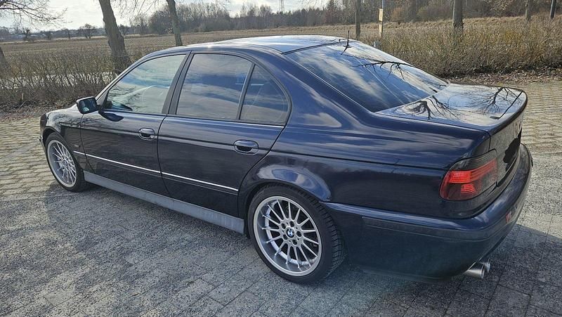 Gebraucht BMW 535 245 PS (180 kW) 1998 Blau Limousine
