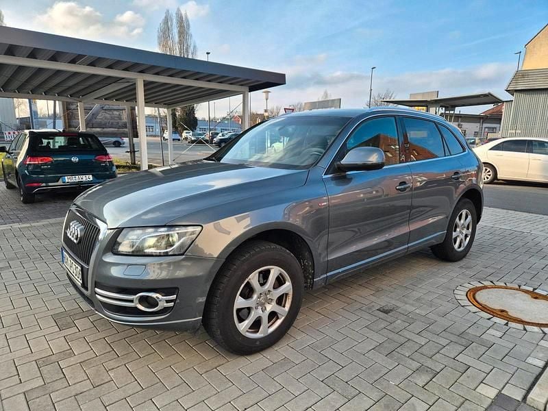 Gebraucht Audi Q5 S-Line 163 PS (119 kW) 2011 Grau SUV