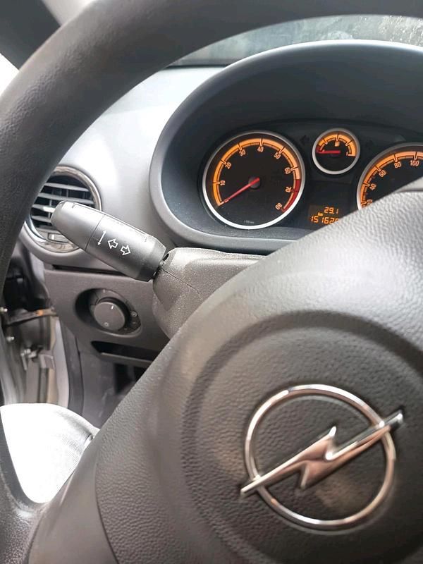 Gebraucht Opel Corsa 60 PS (44 kW) 2007 Silber Kleinwagen