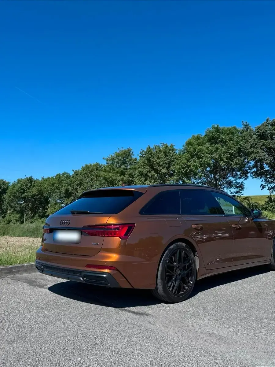 Gebraucht Audi A6 Sport 299 PS (219 kW) 2023 Andere farben Kombi
