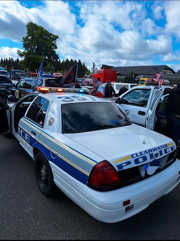 Gebraucht Ford Crown Victoria 256 PS (188 kW) 2008 Weiß Limousine