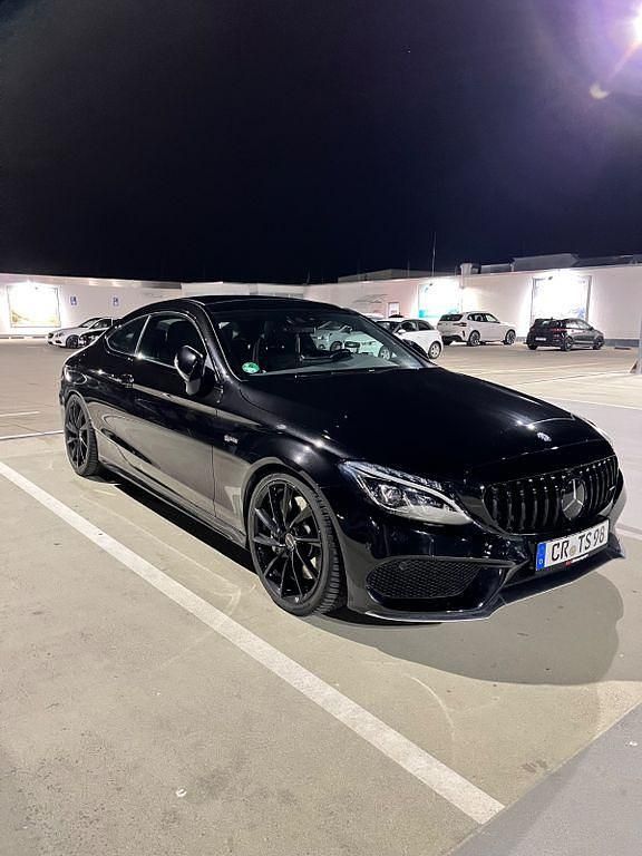 Schwarz Gebraucht 2016 Mercedes C43 AMG AMG Coupé | 37.500 € (Fairer Preis) - Bild 1/4