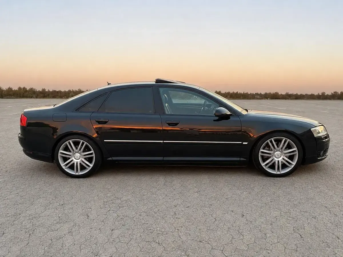 Gebraucht Audi A8 326 PS (239 kW) 2007 Schwarz Limousine