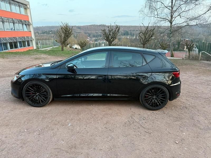 Gebraucht Seat Leon Cupra 290 290 PS (213 kW) 2016 Schwarz Limousine