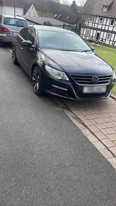 Gebraucht VW Passat 140 PS (102 kW) 2011 Limousine