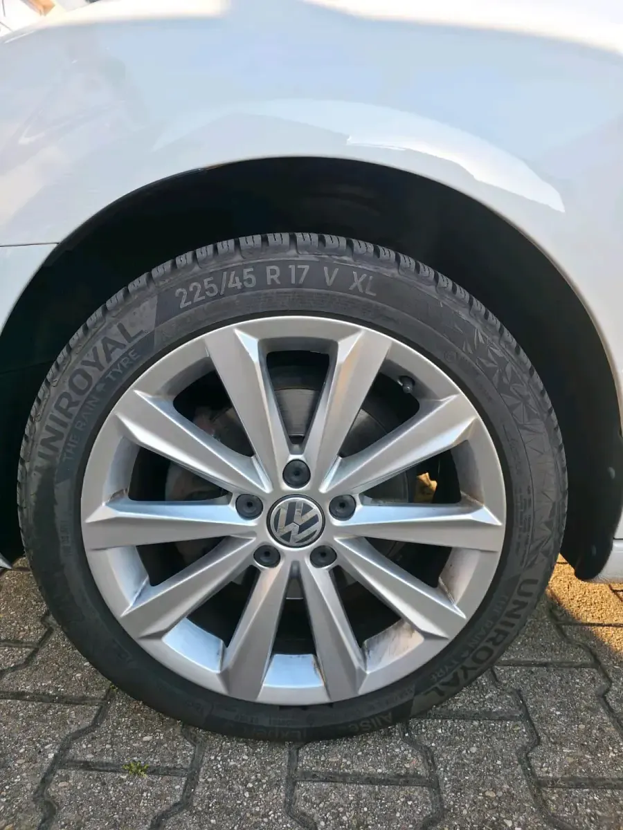 Gebraucht VW Golf Cabriolet 105 PS (77 kW) 2012 Weiß Cabrio