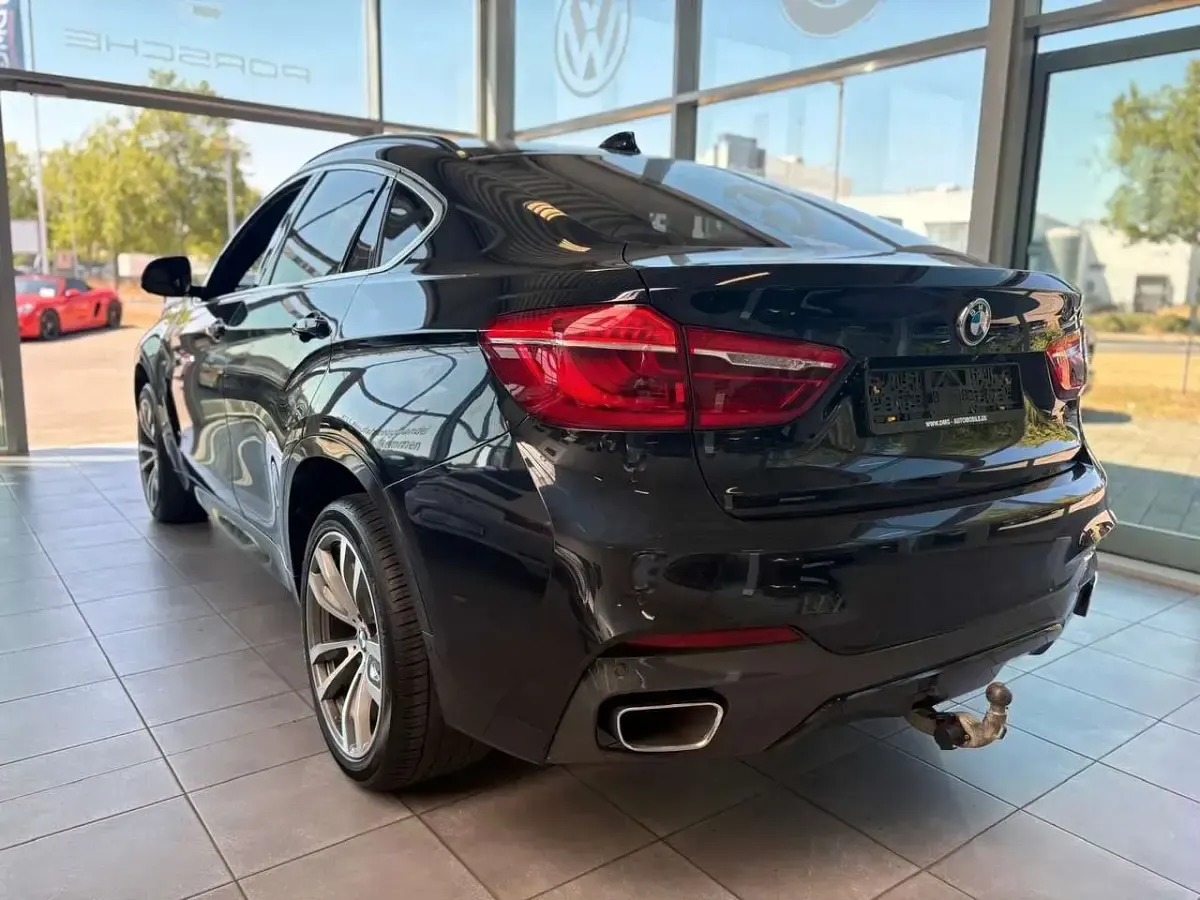 Gebraucht BMW X6 Sport Line 313 PS (230 kW) 2016 Carbonschwarz metallic SUV