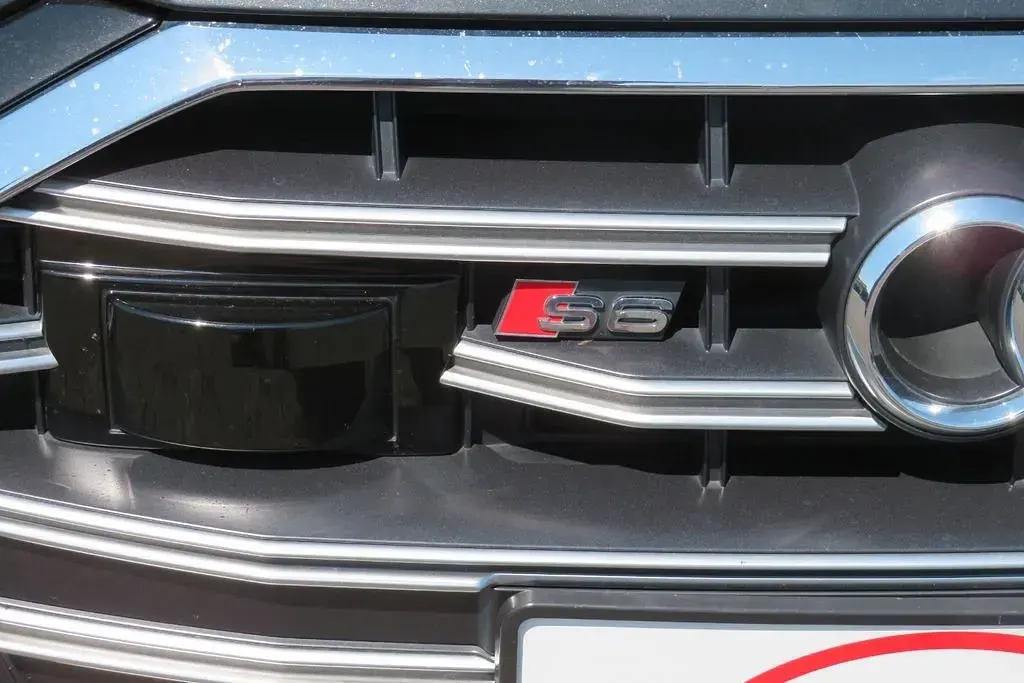 Gebraucht Audi S6 Sport 344 PS (253 kW) 2021 Grau Kombi