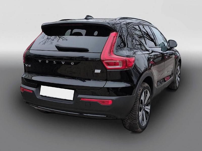 Gebraucht Volvo XC40 Core 169 kW (231 PS) 2023 Schwarz SUV