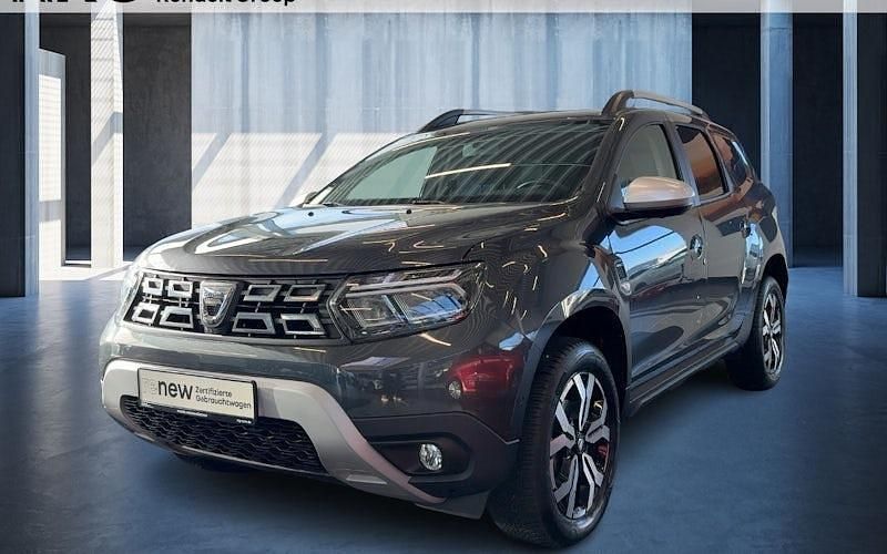 Grau Gebraucht 2022 Dacia Duster Prestige SUV | 19.990 € (Fairer Preis) - Bild 1/4