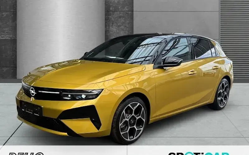 Używany Opel Astra Ultimate 145 KM (106 kW) 2026 Sedan/Limuzyna