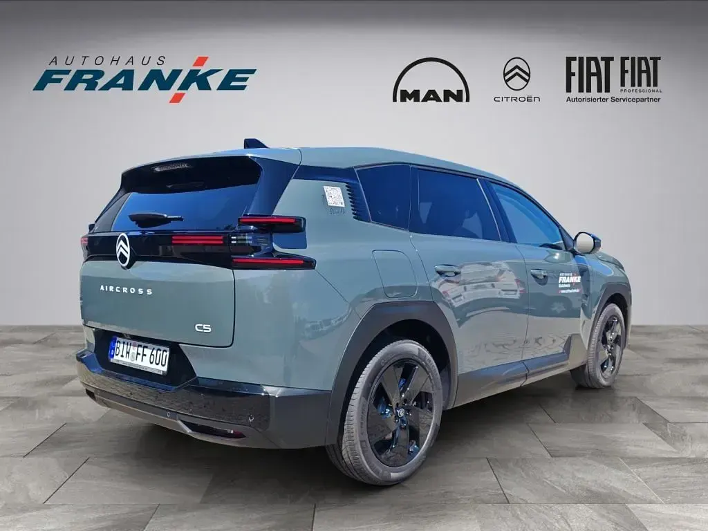 Neu Citroën C5 Aircross 136 PS (100 kW) 2026 Grün SUV