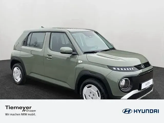 Gebraucht Hyundai Inster Select 85 kW (116 PS) 2024 Weiß Kleinwagen