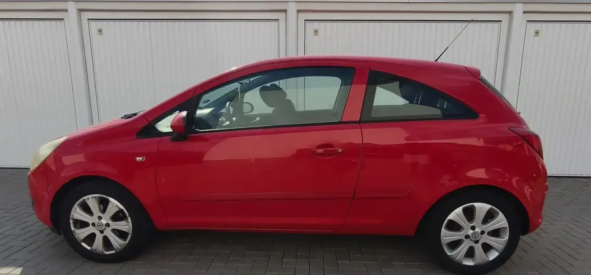 Gebraucht Opel Corsa 75 PS (55 kW) 2008 Rot Kleinwagen