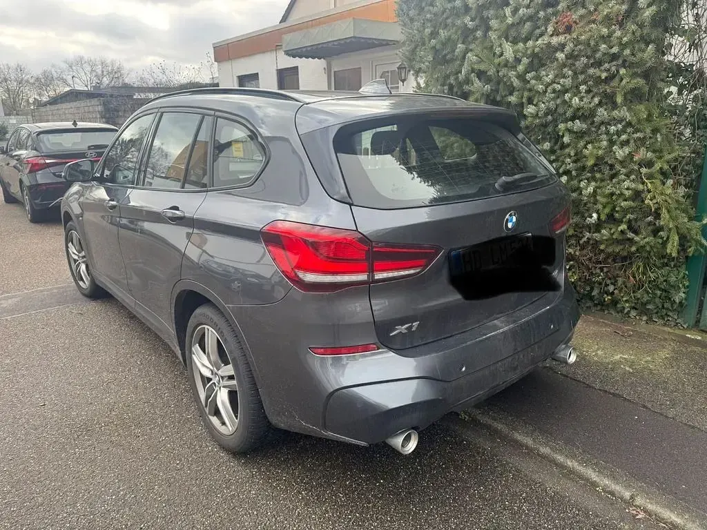 Gebraucht BMW X1 M Sport 150 PS (110 kW) 2019 Grau SUV