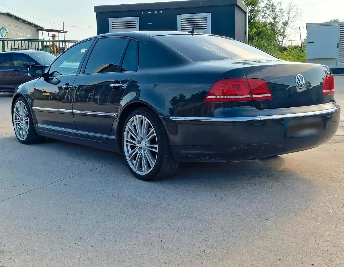 Gebraucht VW Phaeton 241 PS (177 kW) 2012 Limousine