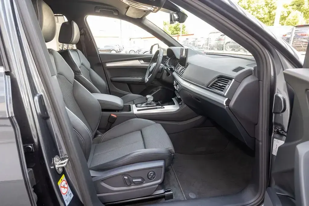Gebraucht Audi Q5 S-Line 299 PS (219 kW) 2022 Grau SUV