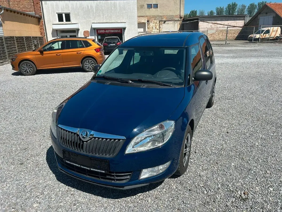 Gebraucht Skoda Roomster Plus Edition 86 PS (63 kW) 2013 Blau Van / Kleinbus