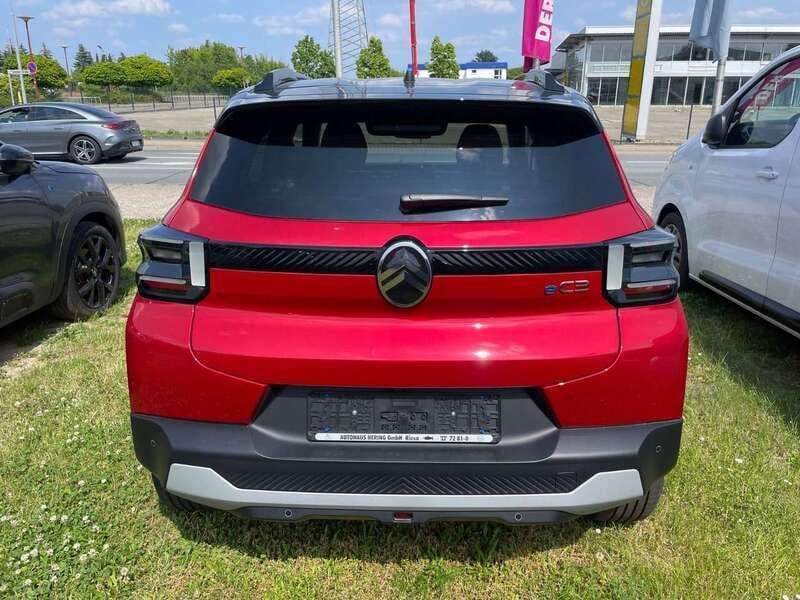 Nowe Citroën e-C3 83 kW (113 KM) 2025 Czerwony Hatchback