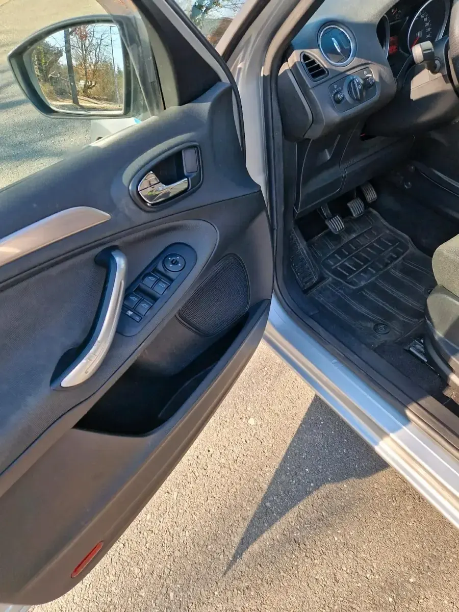 Gebraucht Ford S-MAX S 131 PS (96 kW) 2007 Silber Van / Kleinbus