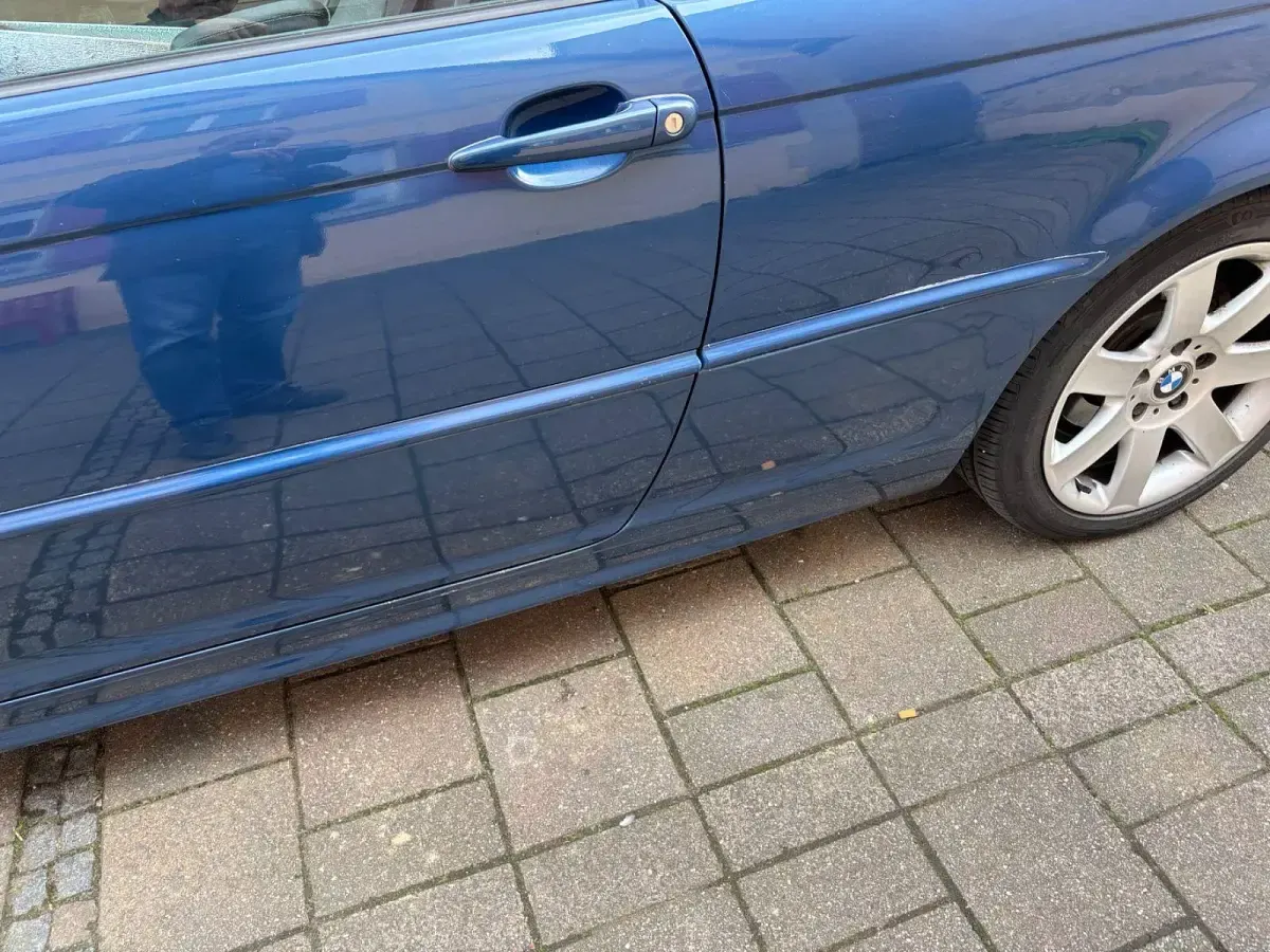 Gebraucht BMW 318 143 PS (105 kW) 2003 Blau Cabrio