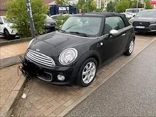 Gebraucht Mini One Cabriolet 98 PS (72 kW) 2011 Schwarz Cabrio