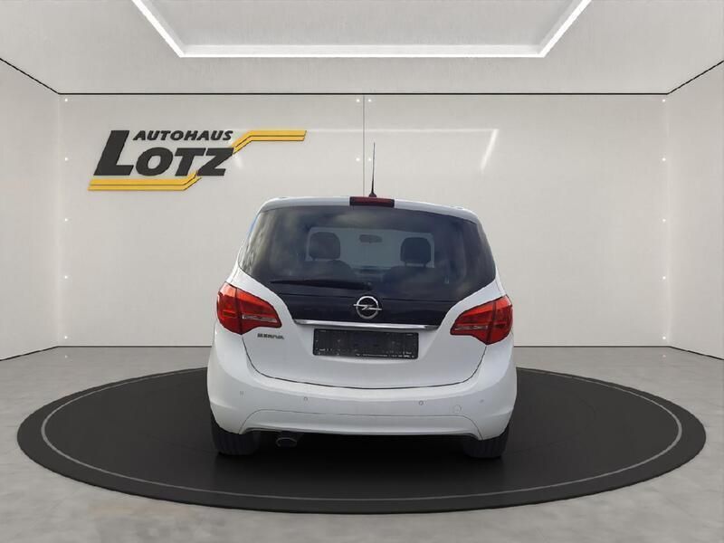 Gebraucht Opel Meriva Design Edition 140 PS (102 kW) 2011 Keine angabe casablancaweiss/saphirschwarz Van / Kleinbus