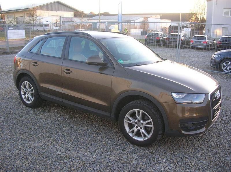 Gebraucht Audi Q3 140 PS (102 kW) 2012 Braun SUV