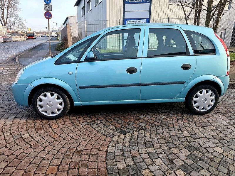 Andere farben Gebraucht 2004 Opel Meriva Van / Kleinbus | 1.999 € - Bild 1/4
