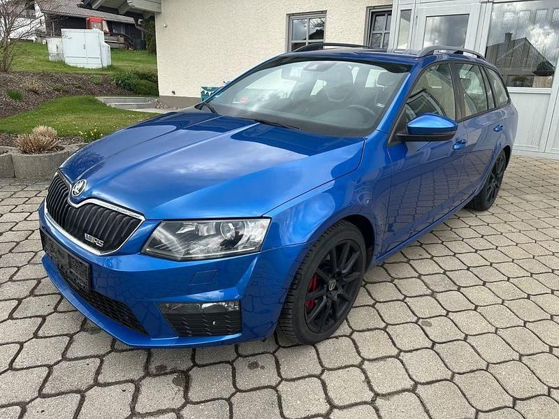 Second-hand Skoda Octavia RS 184 CP (135 kW) 2015 Albastru Break