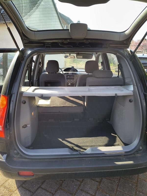 Gebraucht Hyundai Matrix 103 PS (75 kW) 2005 Schwarz Van / Kleinbus