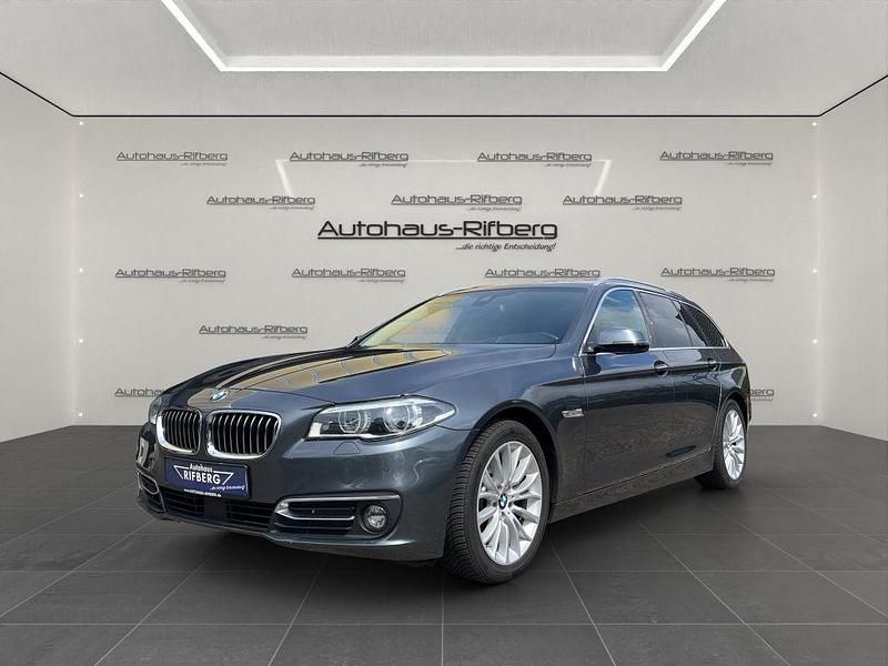 Grau Gebraucht 2016 BMW 520 Luxury Line Limousine | 16.890 € (Fairer Preis) - Bild 1/4