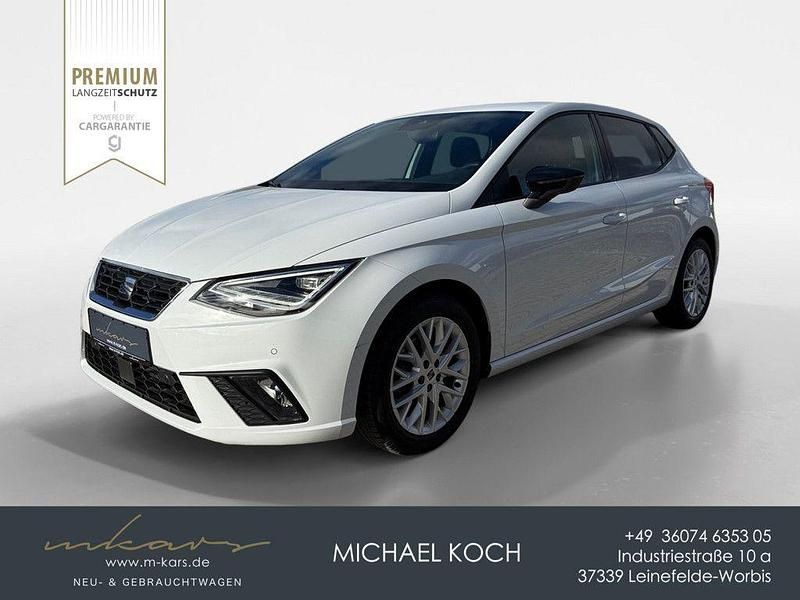 Weiß Gebraucht 2023 Seat Ibiza FR Limousine | 18.490 € (Fairer Preis) - Bild 1/4